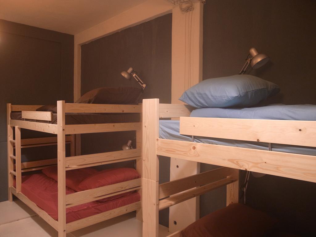 Taitung 2F Hostel חדר תמונה